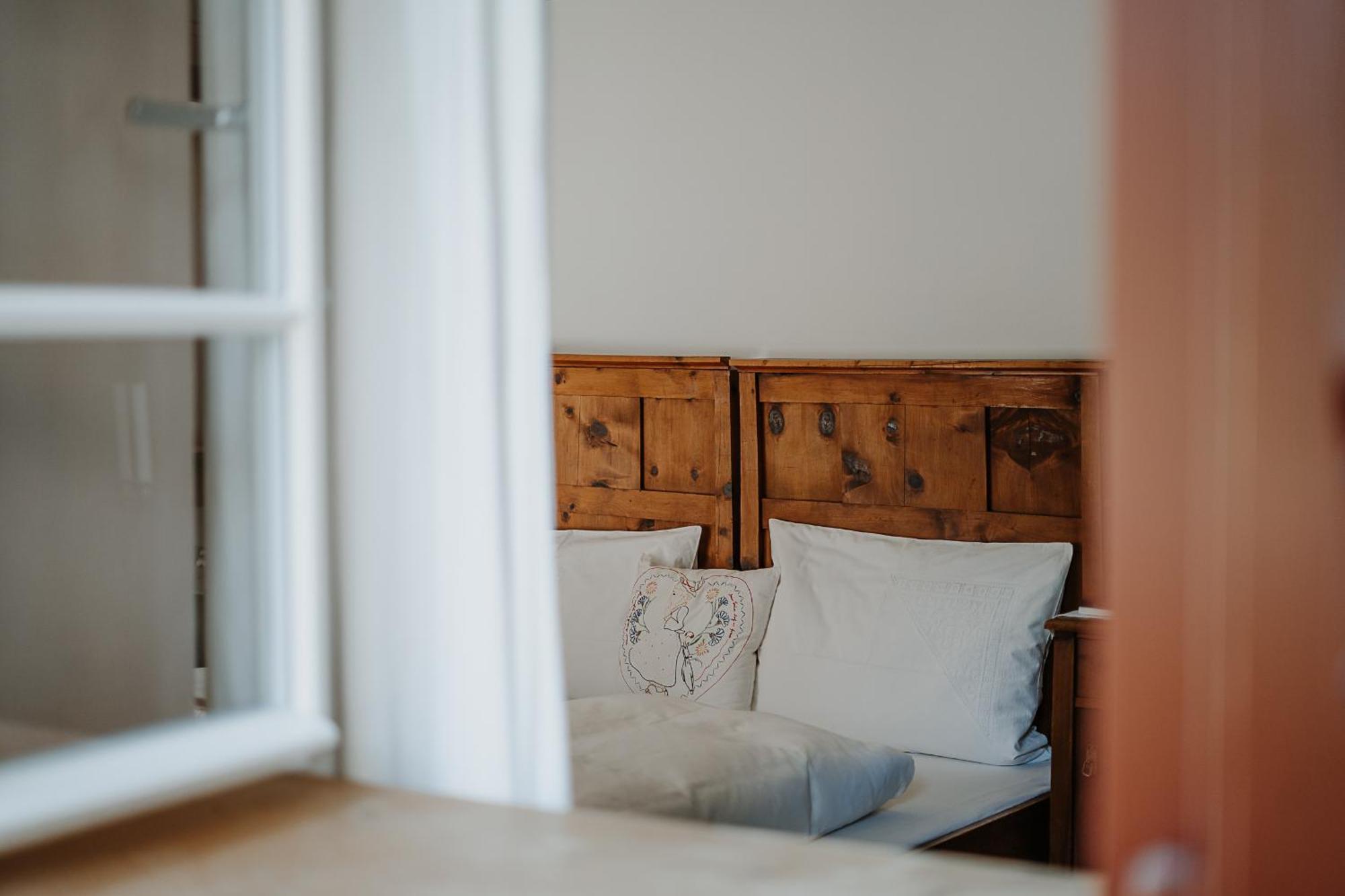 Hotel Zum Riesen Historic Refugium Laces Zewnętrze zdjęcie